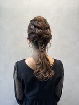 アールトゥーヘアー(art To Hair) 結婚式お呼ばれヘア/ローポニー/ロープ編み込み