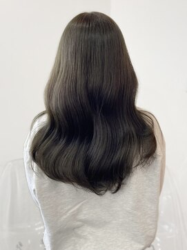 リヴ ウメダ(LIV umeda) Olive beige ◎ ブリーチなし