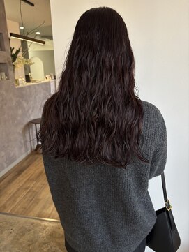 ヌイ(nui) [佐賀/ボルドーカラー/暖色カラー/ロングヘア]