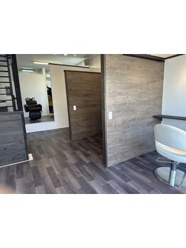 ≪シェアサロンCLEA≫であなたの「似合う」を見つけよう！シルエットと抜け感にこだわったスタイルをご提供