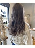 グレージュ切りっぱなしボブ前髪ありミニボブミルクティベージュ