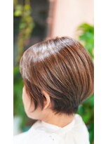ネス(NESS) ハイライトの入ったグラボブのイルミナベージュ3