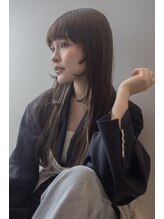 デリコ(DELICO) 顔まわりで魅せる、大人の美人ストレート