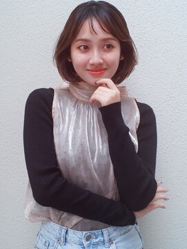 レジュアル(RESSUAL) ミディアムヘア暗めカラーグランマッシュデザインカラー