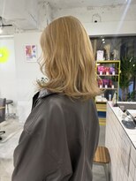 リンダ ルーナ(LINDA Luna) 明るめベージュ/ダブルカラー/ハイトーンカラー