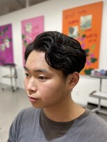 サニーズ(SUNNY'S by CONKS)&nbsp;メンズ強め毛流れパーマスタイル