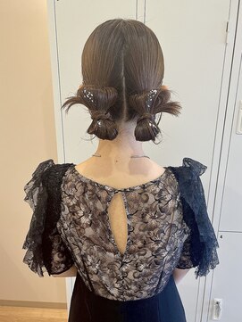 エウ(eu) タイトツイン/お呼ばれヘア