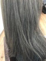 シード(Syead)&nbsp;グレー×モノトーン【エヌドット】