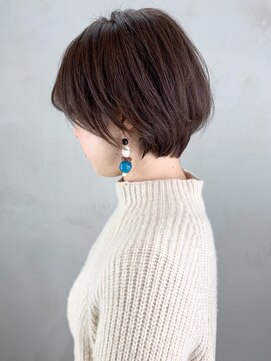 アルバム 銀座(ALBUM GINZA) ナチュラルショート_毛先パーマことりベージュ_ba268421