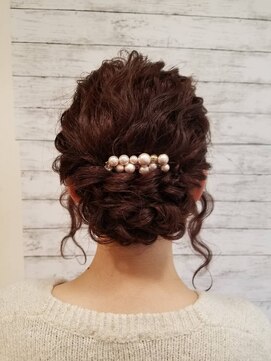 ファム 横川店(femme) ゆるふわまとめ髪