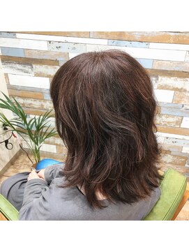 ハウオリ ヘアーワークス(Hauoli hair works) レイヤースタイル×ローズピンク