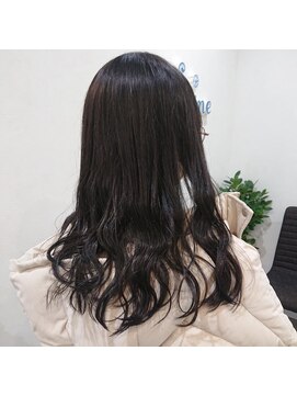 ネリネ きてみてまつど通り店(Nerine) 艶ウェーブ巻き髪