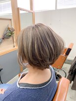 ユッカ エルア 武庫之荘南口(YUCCA elua)&nbsp;【elua 角床】オシャレハイライトショート