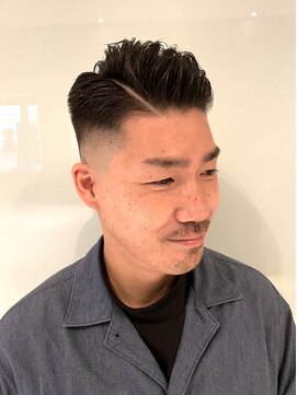 ザバーバー 東京(THE BARBER) 外国人風7:3ベリーショート