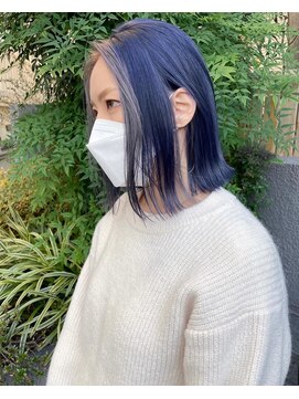 アルティナ(artina) ネイビーブルー_フェイスハイライト_バイカラー_ツートンカラー2