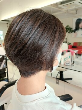 ノーマジーン(Norma jean) 大人可愛い20代30代40代黒髪前下がりショートボブ丸みショート◎