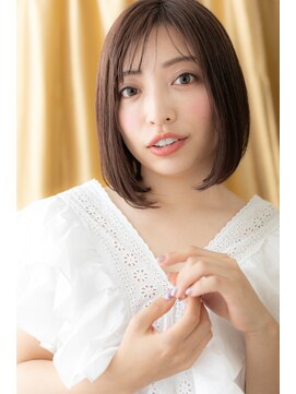 カバーヘア ブリス 志木南口駅前店(COVER HAIR bliss) グレーベージュ大人かっこいい前下がりボブZ志木30代40代50代