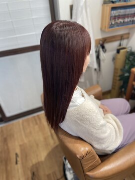 ヘアーアンドスパ アウローラ(AURORA) 艶ピンク