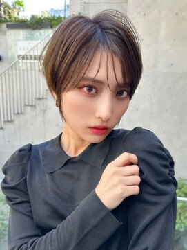 リークフー(Ree cu fuu) 大人かわいい　ショート　シースルーバング　レイヤーショート