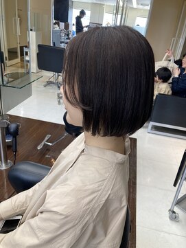 シャンプーボーイエイムス(SHAMPOO BOY aims) ボブ