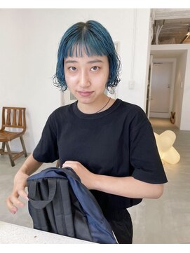 タート(Taat.) 根元を活かしたカラーリング