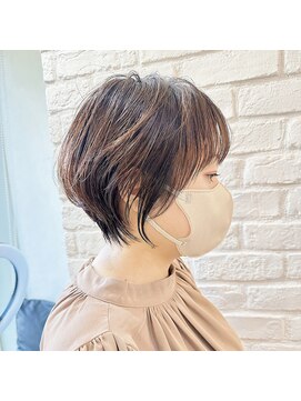 トッカ ヘアアンドトリートメント 難波店 小顔似合わせカット愛されクールショート20代/30代40代50代/難波