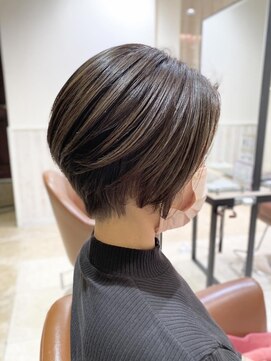 メグロ 相模大野(MEGURO) 白髪ぼかし/ミニウルフ/チェリーブラウン/ホワイトグレージュ22