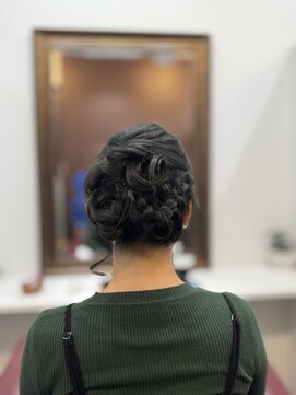 ルームス(ROOM’S) 編み込みアップ