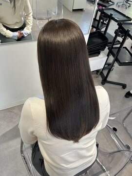 ユーフォリア 渋谷グランデ(Euphoria SHIBUYA GRANDE) ナチュラルストレート　髪質改善　地毛風ストレート　YUKI