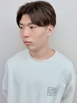 モリオ(morio) ブリーチあり/モカムース/チョコブラウン/センターパート/モテ髪