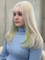 プネル(punel)&nbsp;ホワイトブロンド　インナーカラー ミントグリーン ケアブリーチ