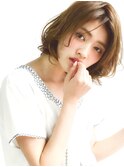 揺らめく毛先の”束感ボブ”