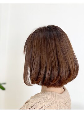 レゴリス(REGOLITH) ショートボブ