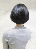 30代40代にも人気☆トップふんわり前下がりボブ