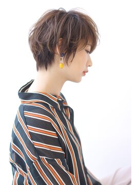 オーロ 宝塚店(ORO) ことりベージュネイビーカラー毛先パーマ小顔ワンサイドショート