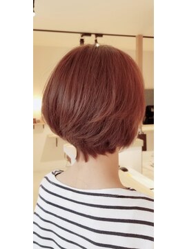 ニュート(Neut.) シホンボブ