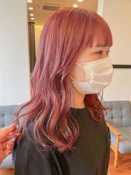 スリーバイザサロン(THREE by the salon) いちごミルクカラー