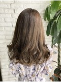 ナチュラルベージュ