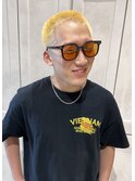 金髪ボウズ フェードカット ブロンドカラー