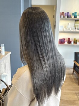 フェイドレス(FADELESS)の写真/リピーター多数!!大人気のトリートメント[Aujua]で、あなたに合ったオーダーメイドトリートメントを体験☆