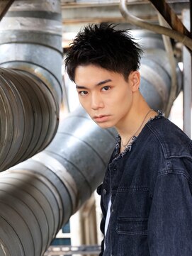 ララルーモ(LaＬaｒＯomo) ソフトツイスト×スパイキーショート