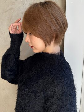 アフロート ルヴア(AFLOAT RUVUA) みねスタイル♪ 似合わせ ショート ボブ 30代 40代 小顔 新宿