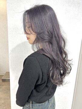 ツキ 横浜店(tuki) ロングレイヤーカットラベンダーグレージュ
