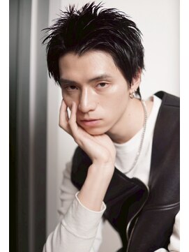 ネオリーブ ジューク 日吉店(Neolive JuQ) “ブルーブラック スパイキーショート”