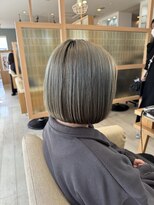 アドラーブル 長岡リップス旭岡店(adorable) 20代30代大人かわいい艶感＆透明感アッシュグレー ボブ