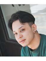 ラフカッターズZ 町田店 抜け感センターパート【町田/理容室/床屋/顔剃り/シェービング】