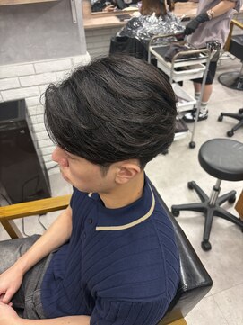 モク(mok) 曲がる縮毛矯正で収まりのある綺麗な毛流れへ！