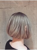 ハイトーン ミニボブ