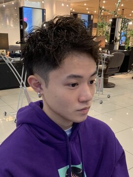 キューカンバー(CUCUMBER) フェード×ツイスト!