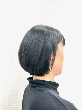 クオリス 上福岡店(QUALIS) 30代40代50代/小顔/グラボブ/ショートボブ/白髪染め/黒髪